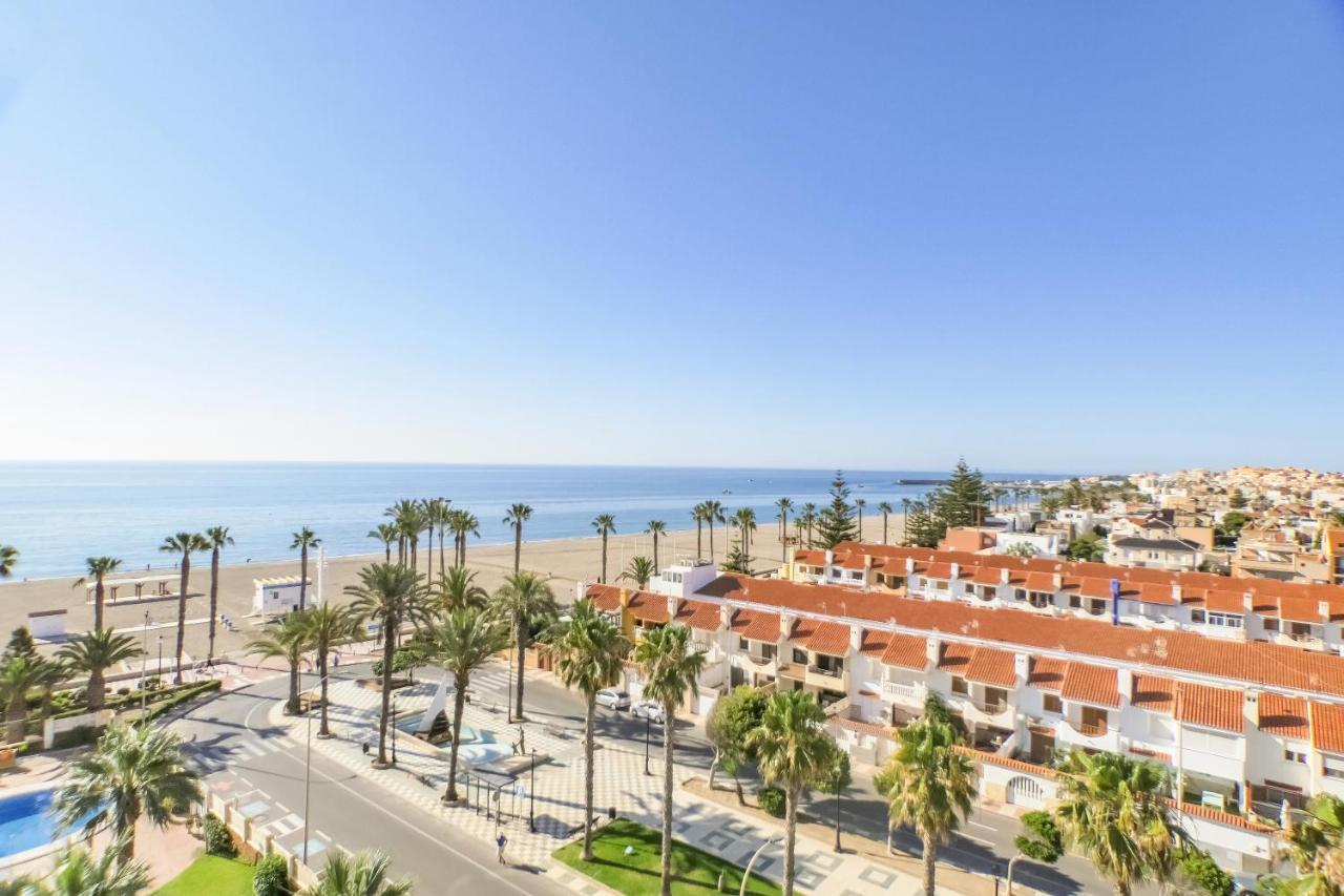 Atico Almeria. Paseo Maritimo Roquetas De Mar Luaran gambar